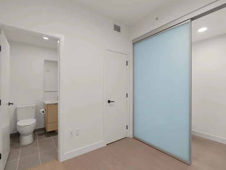 422 E 3rd St #553 — Photo 12