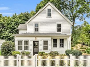 59 Old Bridge Rd, Concord, MA 01742