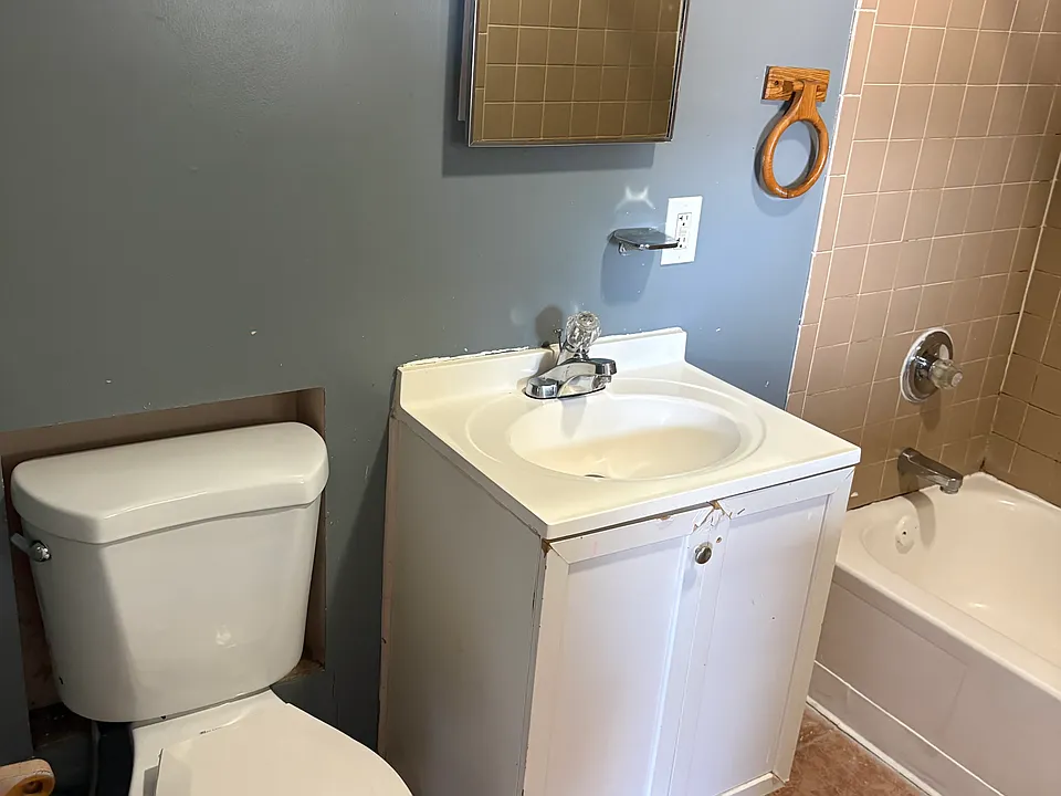 358 North St #3