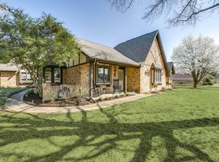 301 Waketon Rd, Lewisville, TX 75077