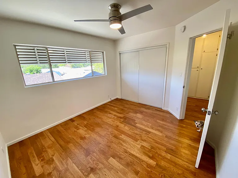 5829 Cartwright Ave #4 — Photo 9