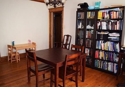3rd image of 4110 N Ashland Ave