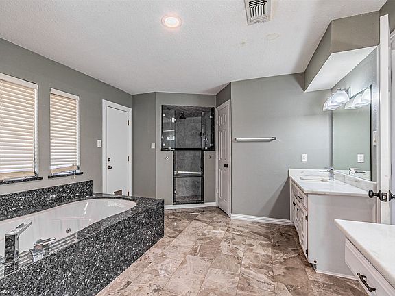 9th image of 8801 Sylvan Ct
