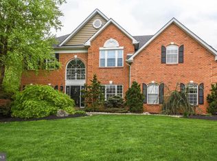 100 Arbour Green Cir, North Wales, PA 19454