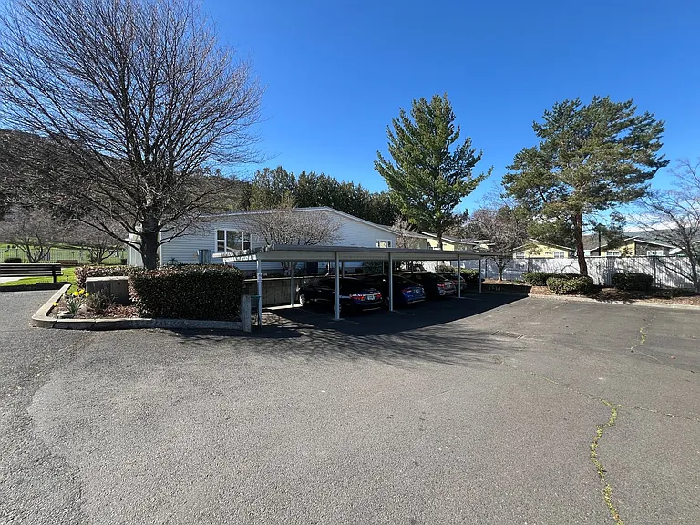 Sunray Terrace Senior Apartments — Photo 7