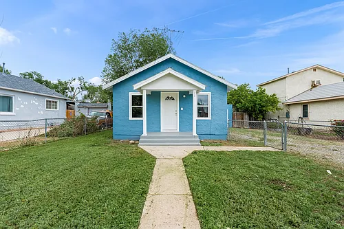 2428 Poplar St Photo 1