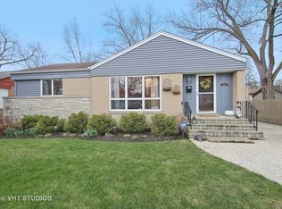 807 E Olive St, Arlington Heights, IL