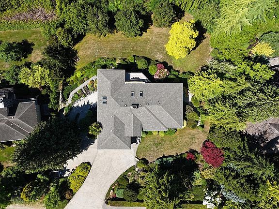 2nd image of 377 Harry Rd