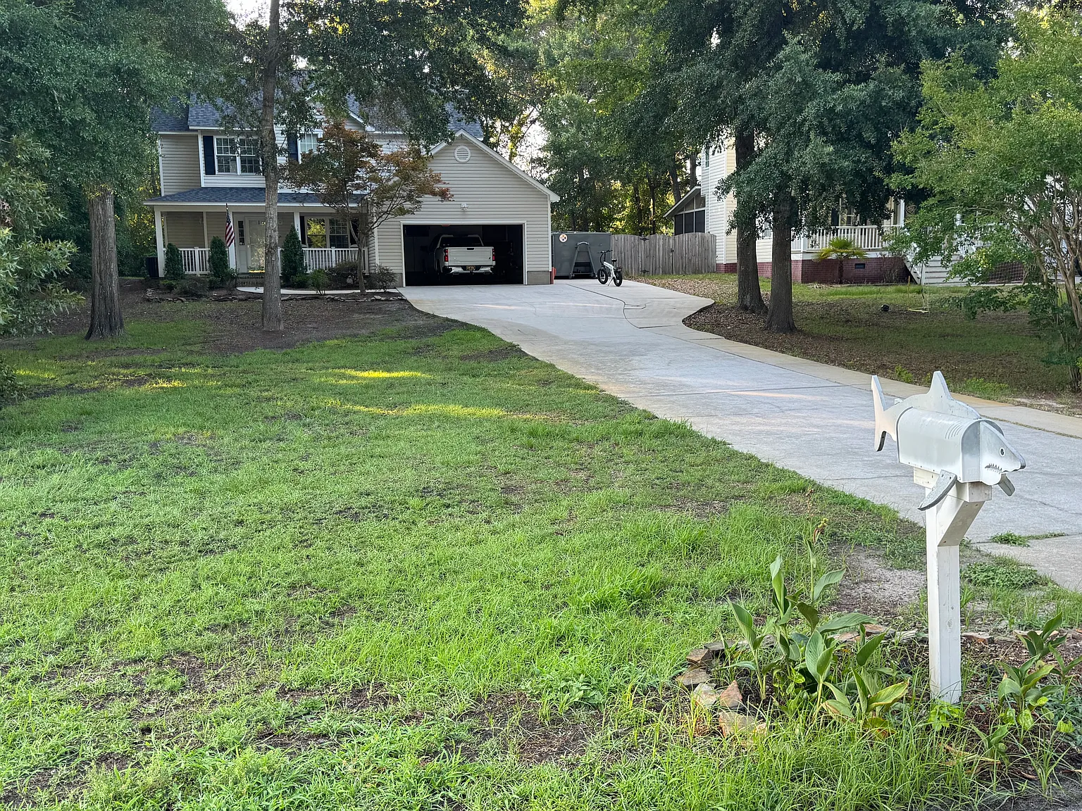 147 Bayshore Dr — Photo 3