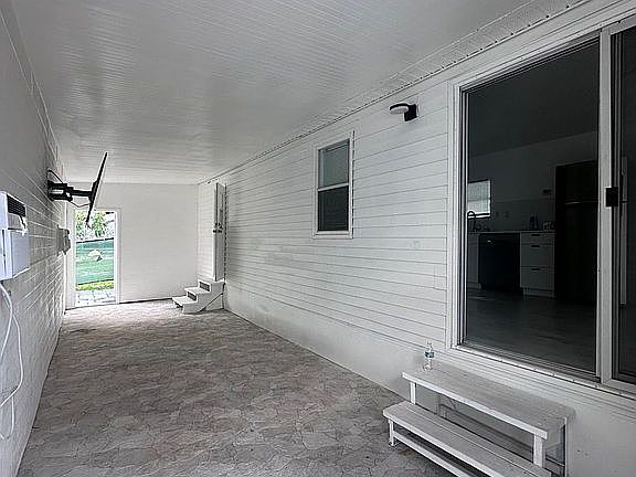 3rd image of 418 SE 8th St Lot 25