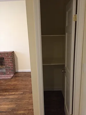 Rented by America Realty LLC | media 10