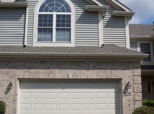 730 Juniper Ln, Lake In The Hills, IL