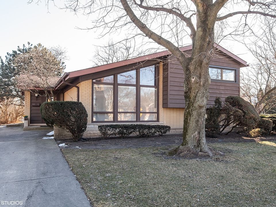 1st image of 9201 Menard Ave