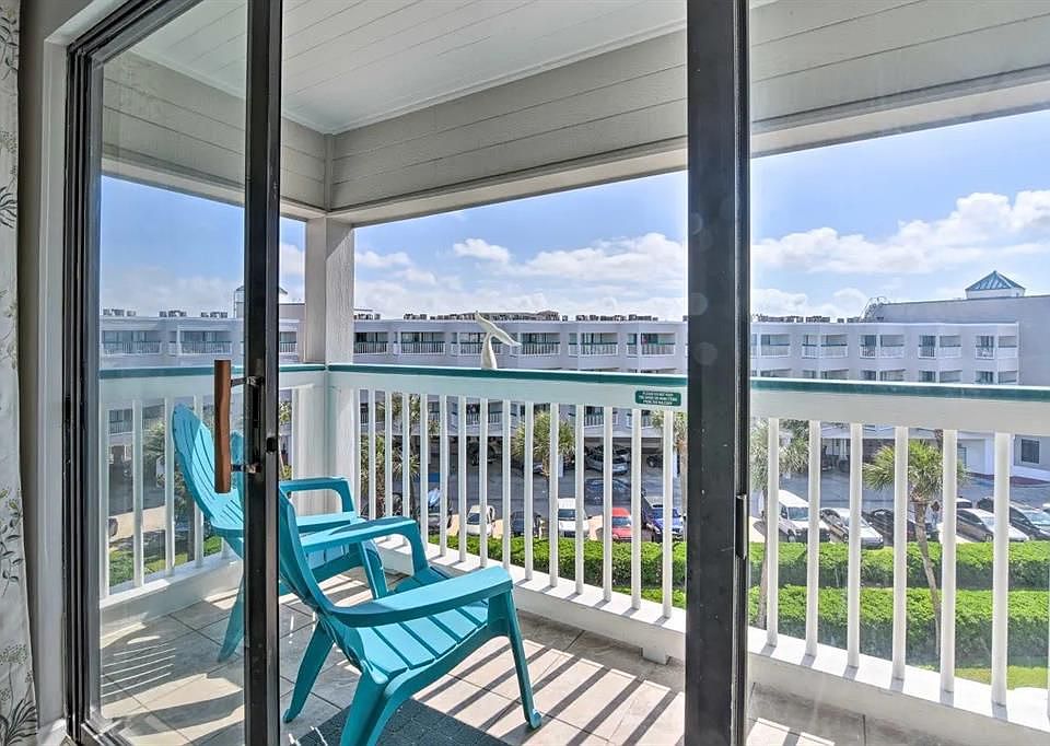 1st image of 6102 Seawall Blvd #373