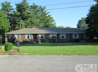 117 Quail Ridge Dr, Hopkinsville, KY 42240