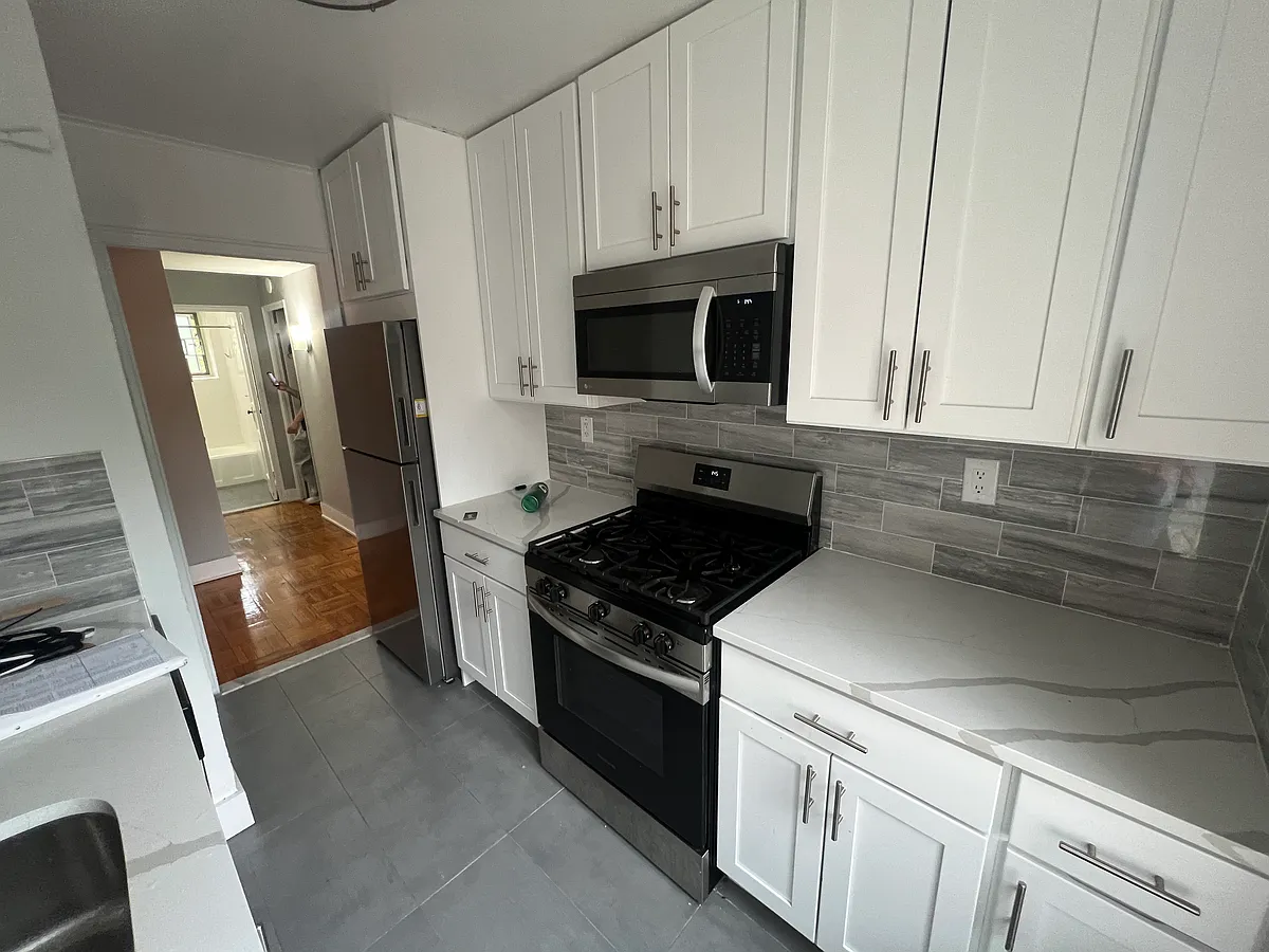 Building Photo - 19425 64th Ave #1C