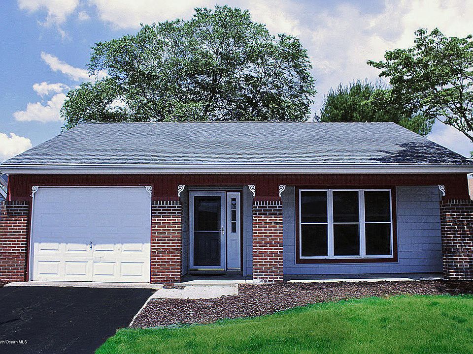 1st image of 152 Buckingham Dr