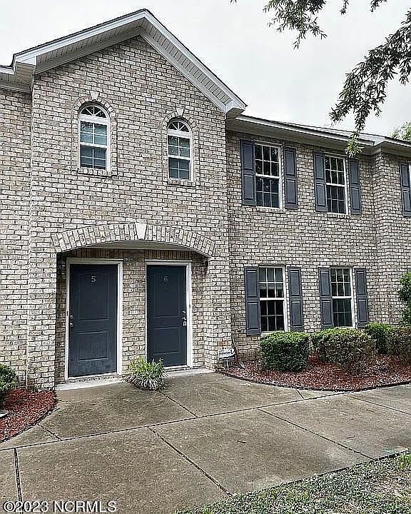 1st image of 1537 Pine Brook Ct APT C6