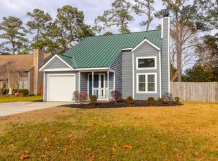 1404 School House Rd, Mount Pleasant, SC 29464