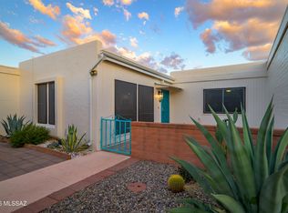 261 W Calle De Las Profetas, Green Valley, AZ 85614