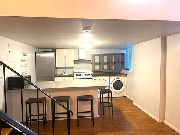 5th image of 309 E 108th St #1