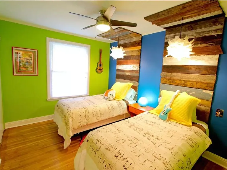 565 Whispering Hills Dr — Photo 10