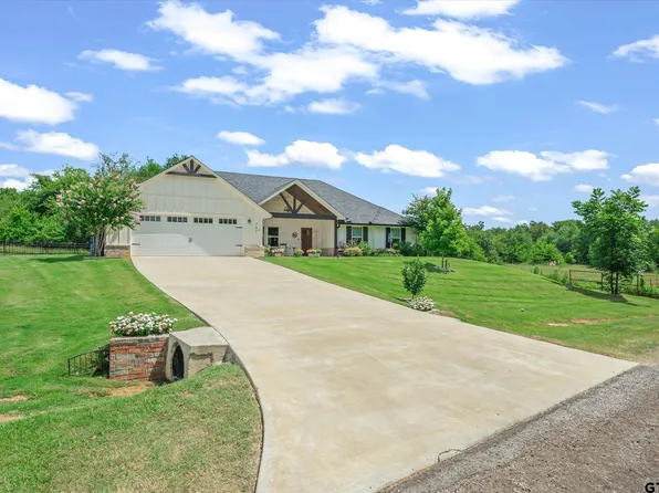 797 Oklahoma St, Van, TX 75790
