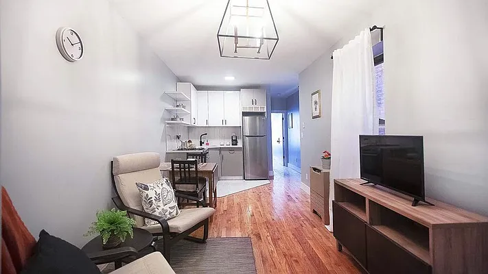 Rented by Nooklyn NYC LLC | media 12