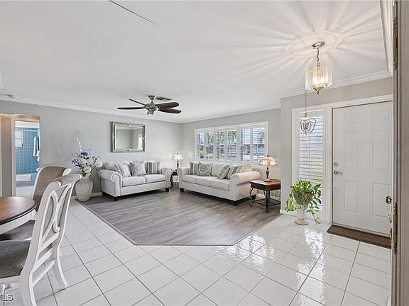5th image of 5309 SW 8th Pl