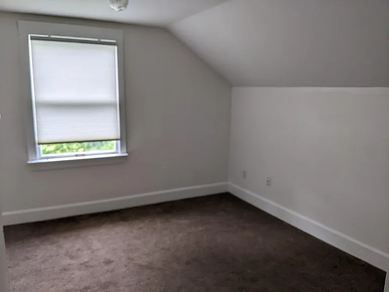 1180 Hudson Rd #4 — Photo 11