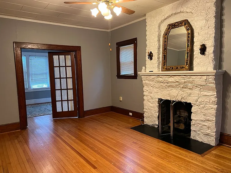 253 Riverview Dr #1 — Photo 3