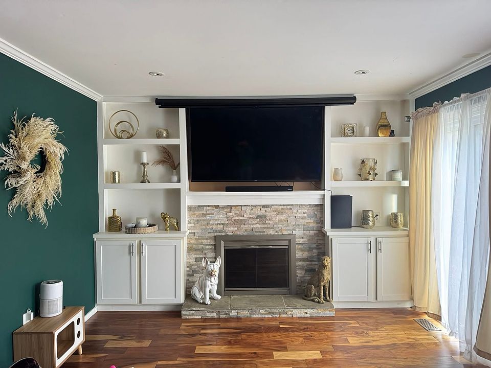 1st image of 1559 Russett Dr