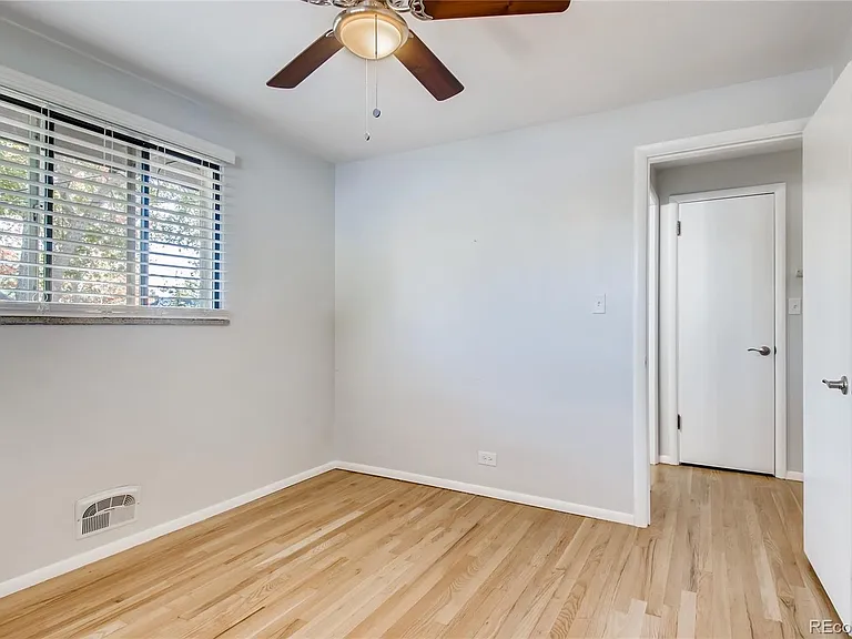 2436 Saulsbury St — Photo 8