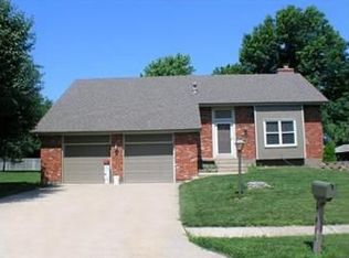 7914 N Northwood Rd, Kansas City, MO 64151
