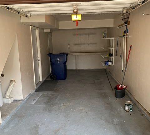 3rd image of 3344 Briaroaks Dr