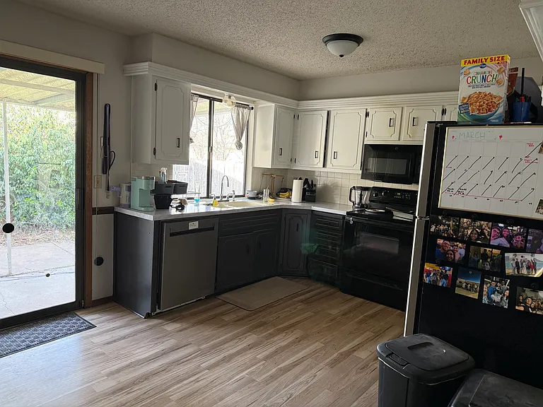 8718 E Boston St — Photo 3