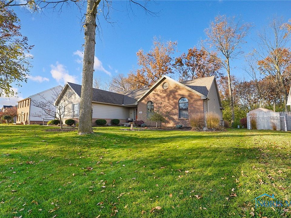 1240 Grassy Ln, Rossford, OH 43460 Zillow