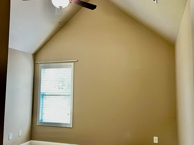 208 Black Hawke Ln — Photo 22