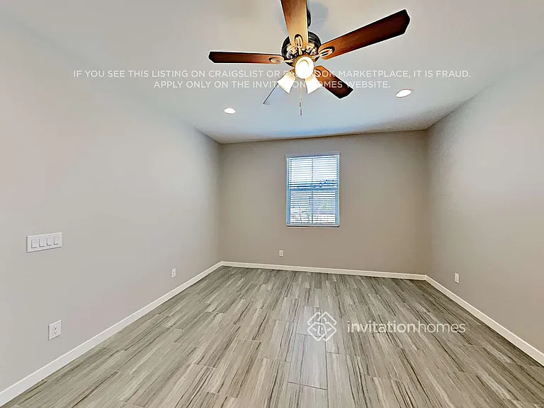 18767 W Cortez St — Photo 3