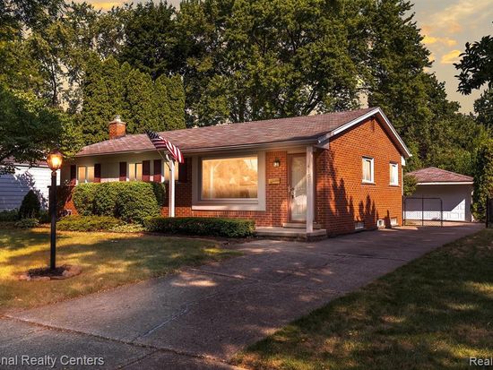 41032 Greenbriar Ln Plymouth Mi 48170 Mls 40096657 Zillow