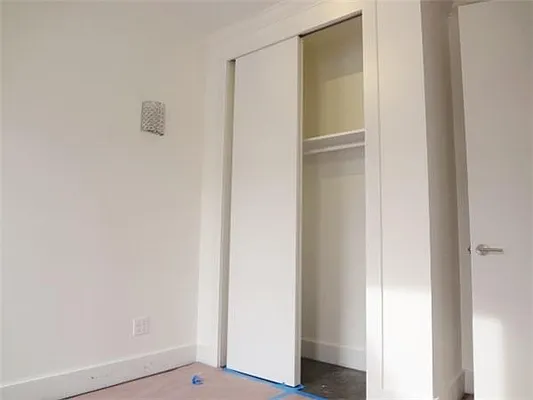 Rented by I & I New York | media 12