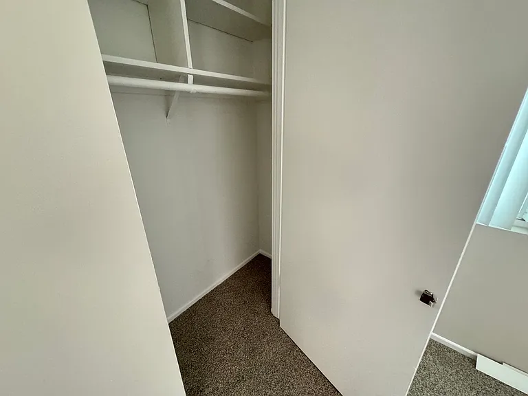 11500 Rochester Ave #11500 — Photo 13