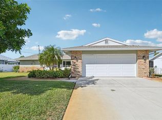 101 Algiers Dr, Venice, FL 34293