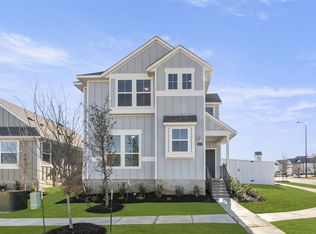 105 Tillage Rd, Elgin, TX 78621