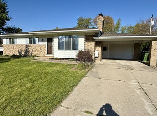52678 Pappy Ln, Shelby Township, MI 48316