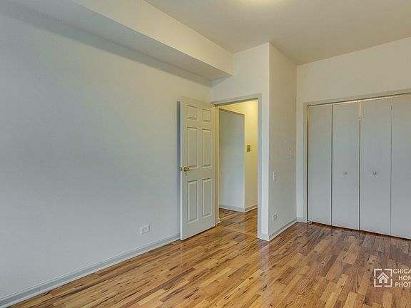 3rd image of 1315 W Leland Ave