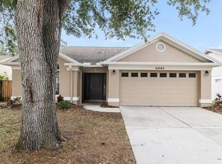 24740 Silversmith Dr, Lutz, FL 33559