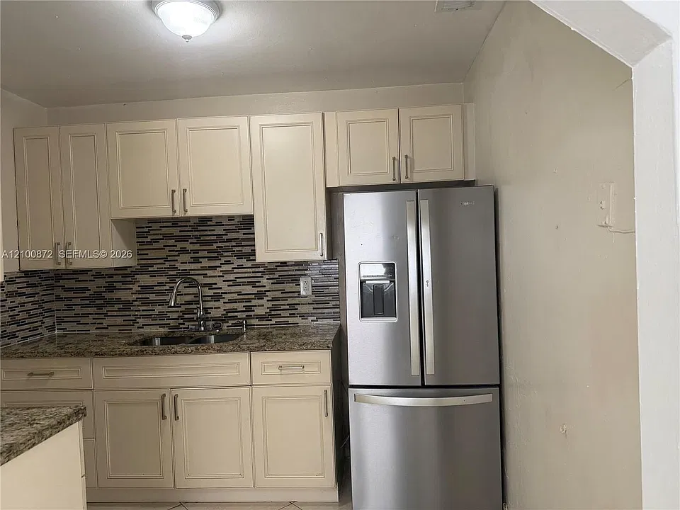 765 Arabia Ave #765