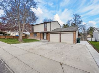 87 Plateau Dr, Pocatello, ID 83204