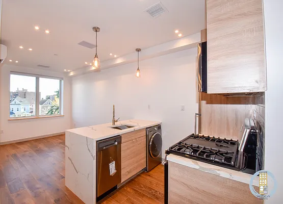 Rented by Brooklyn Rentals NYC | media 3